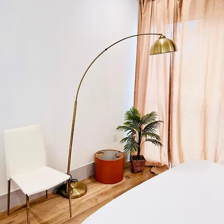 New Lux Skyline Loft In La Aparthotel